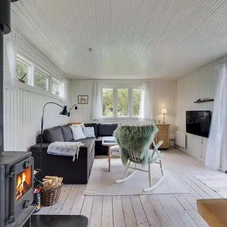 Holiday home Marit - 150m From The Sea In Nw Jutland By Interhome *
